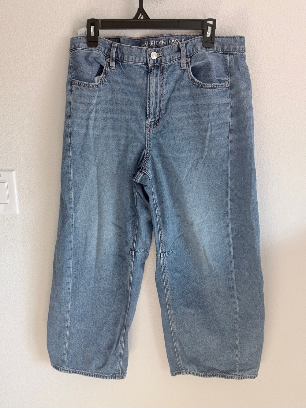 American Eagle Outfitters wide leg jeans